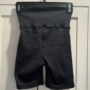 OFFLINE By Aerie Goals 7" Bike Short